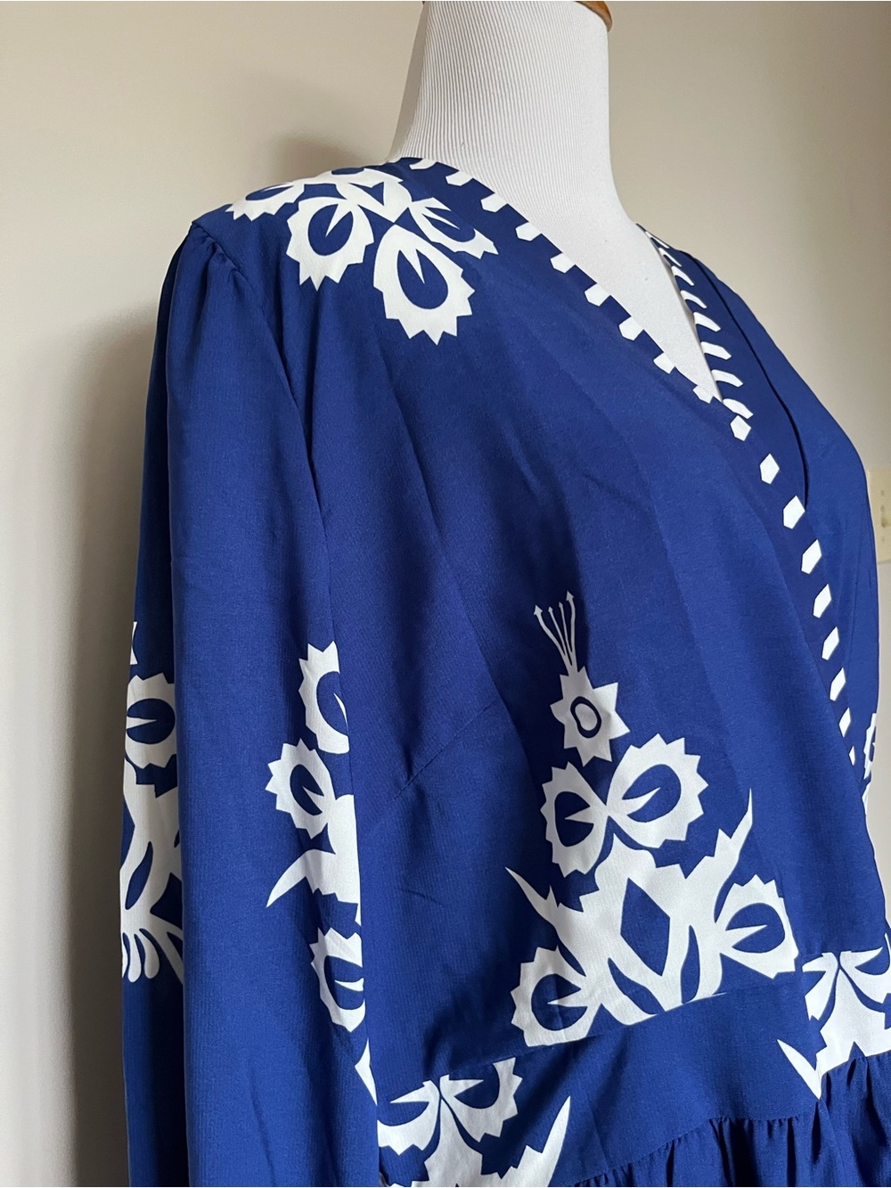 NWT Pretty Garden Blue and White Peasant Maxi Dress Size XL - Picture 6 of 12